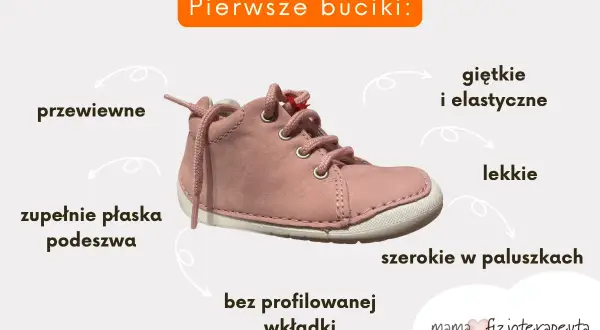 Różowe, pierwsze buty dla dziecka: przewiewne, lekkie, giętkie, z płaską podeszwą i szerokie w paluszkach. Idealne pierwsze buciki dla malucha, polecane przez fizjoterapeutę.